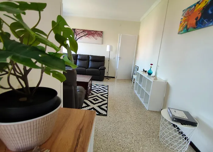 The Good House Palmas B&B