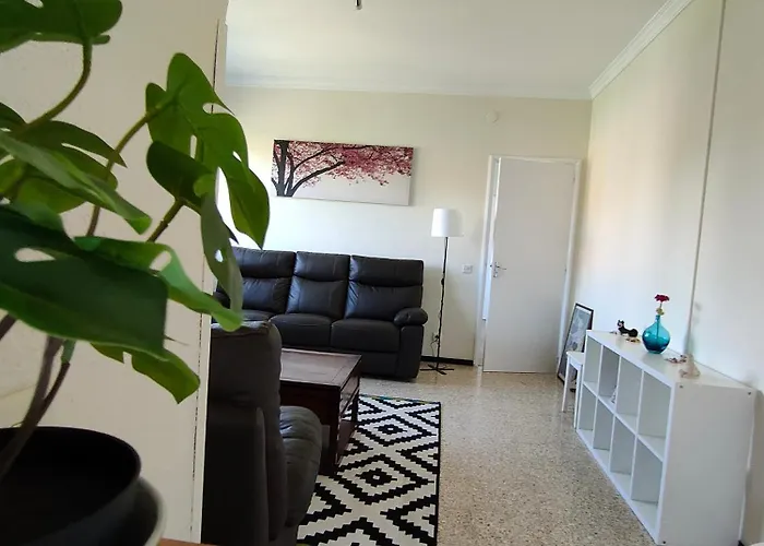 The Good House Palmas B&B *